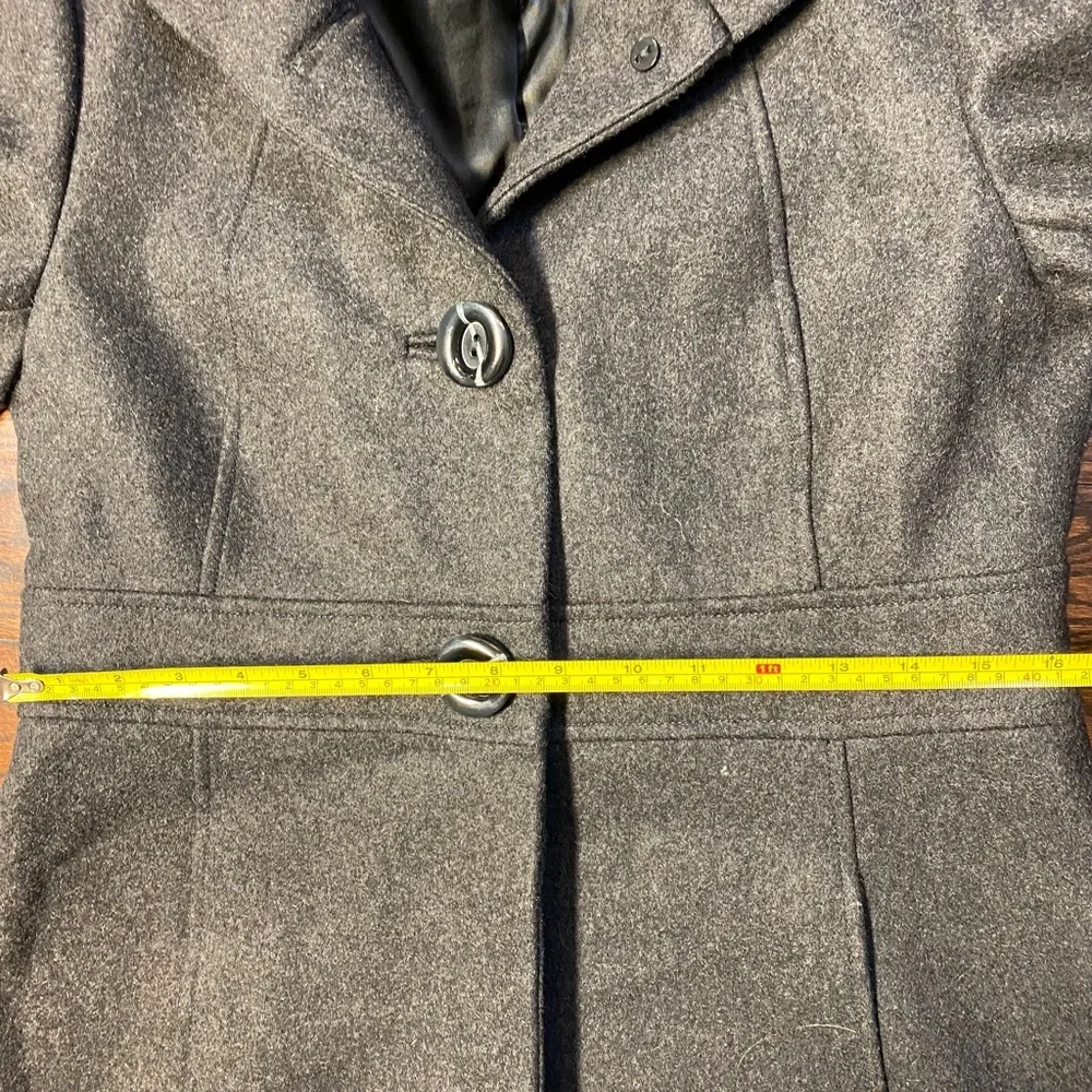 Women's RW & CO Gray Wool Coat Size M - Picture 12 of 15